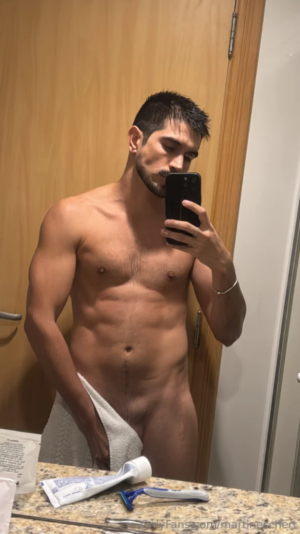 Gracias por estar aqu y disfrutar de mi versi n m s sexy aut ntica y 