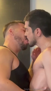 Amigo hetero lleg a mi depa cont ndome sus problemas con su mina y