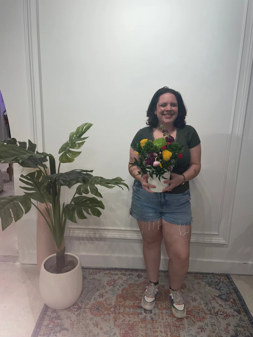 Romanticized a little solo date i went to the cutest flower class met 