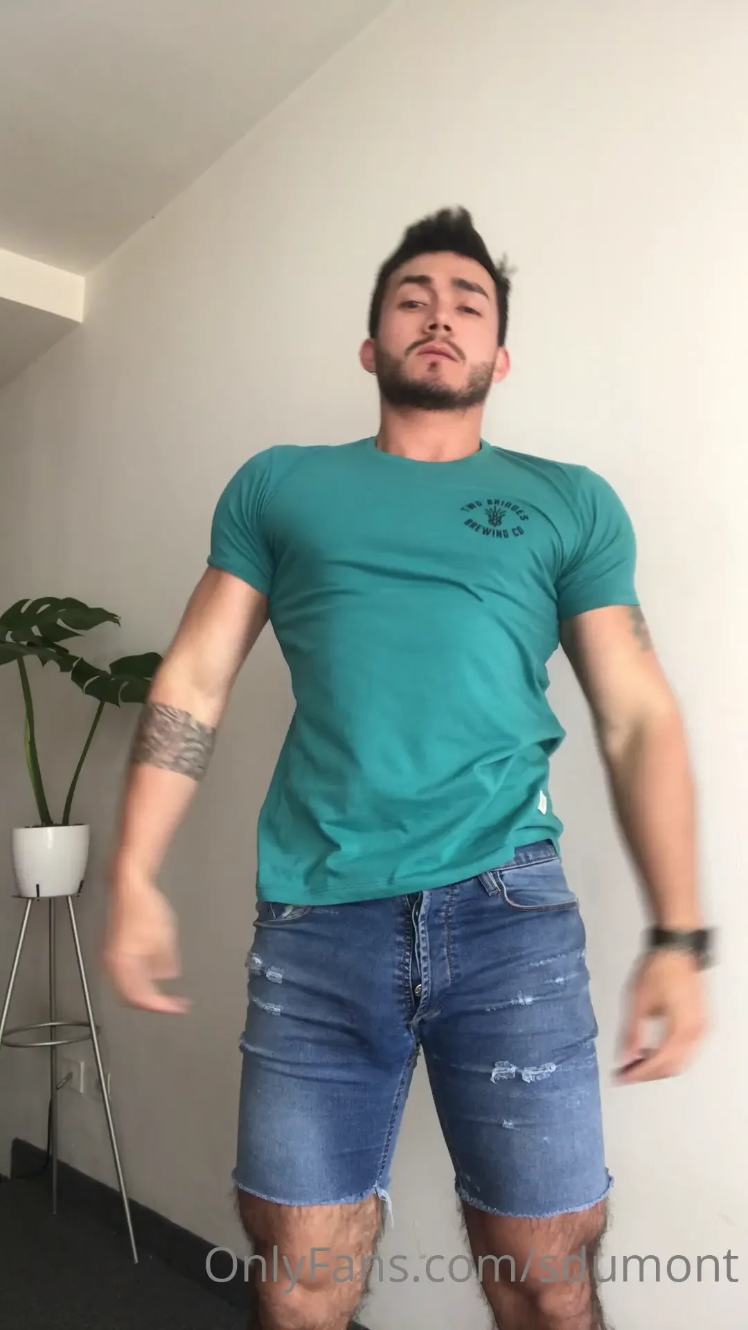 Morning who gives me a massage quien me da un masaje 