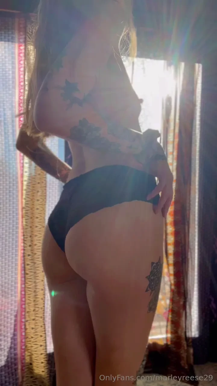 Happy friday part 3734 