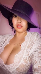 Mommy dimitrescu part 8