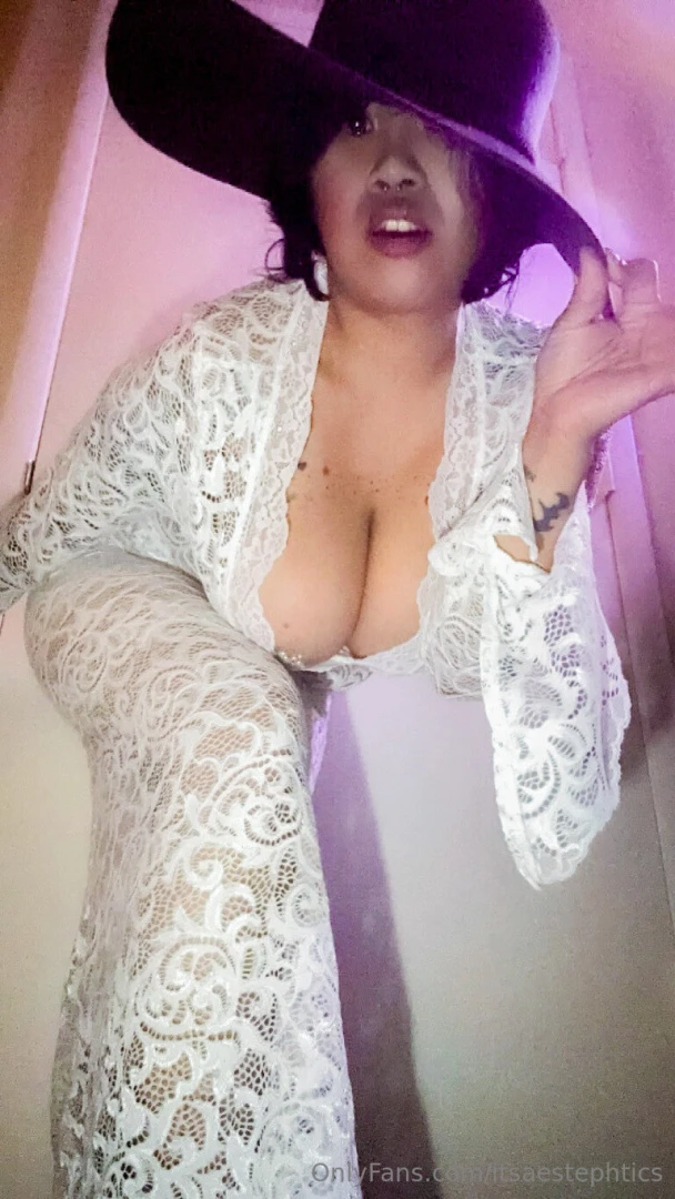 Mommy dimitrescu part 4 