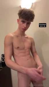 Got horny af swipe to see what i got up to