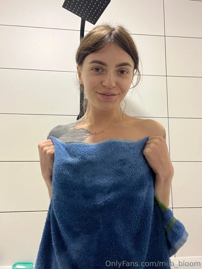 This look makes you think 