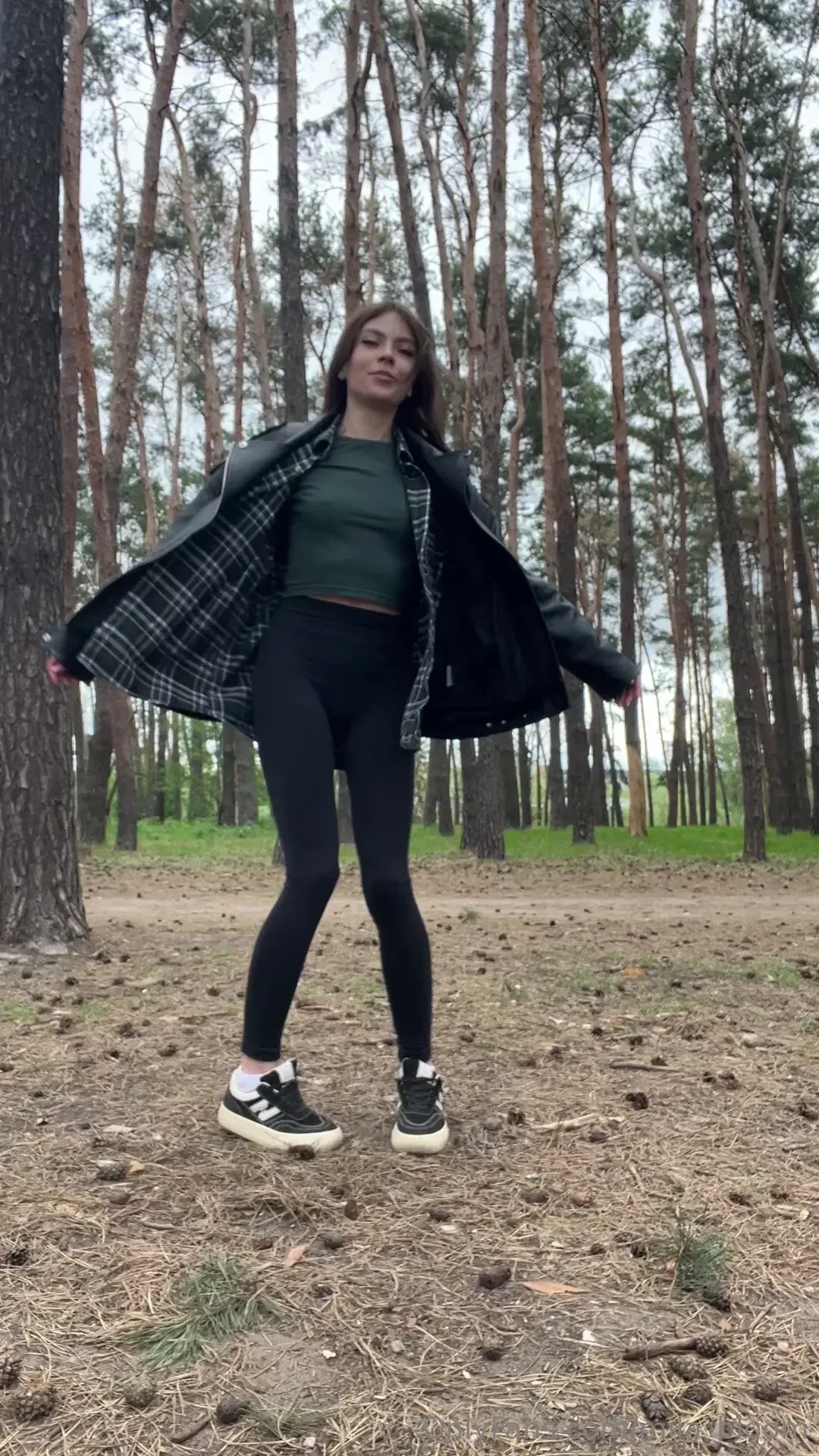 Guess what s sweeter me or the view 