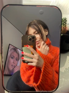Feelin cozy in warm tones of my favorite sweater do you like it part 1