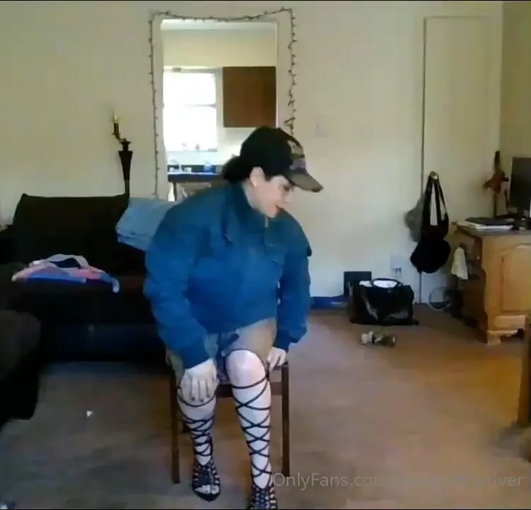 Alot of my older dancing stuff was on my free page which is 
