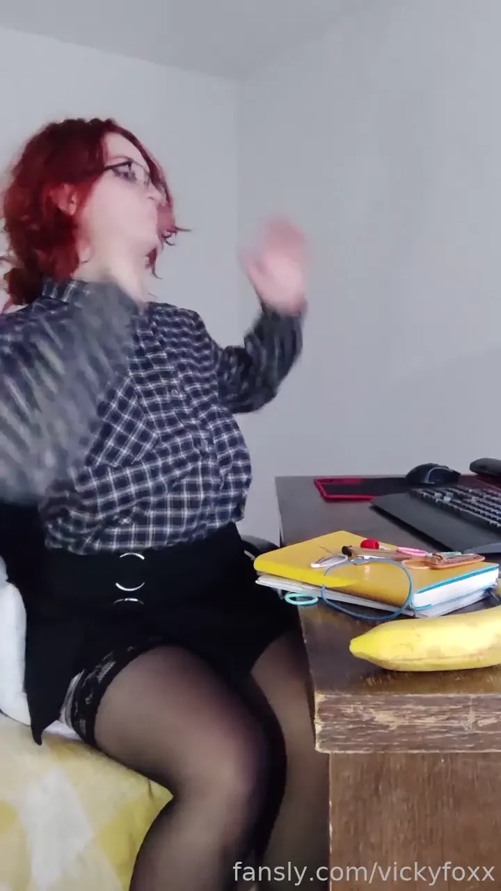 Natasha the secretary sends you her regards this video demonstrates 