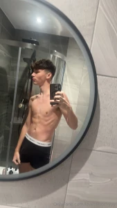 Bet you can t look at this just once