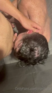 Cruising in the gym bathroom i get so horny after my workouts part 1