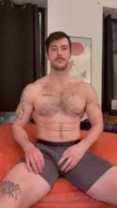 Posting this here cause i m a horny fuck the gym always makes me so