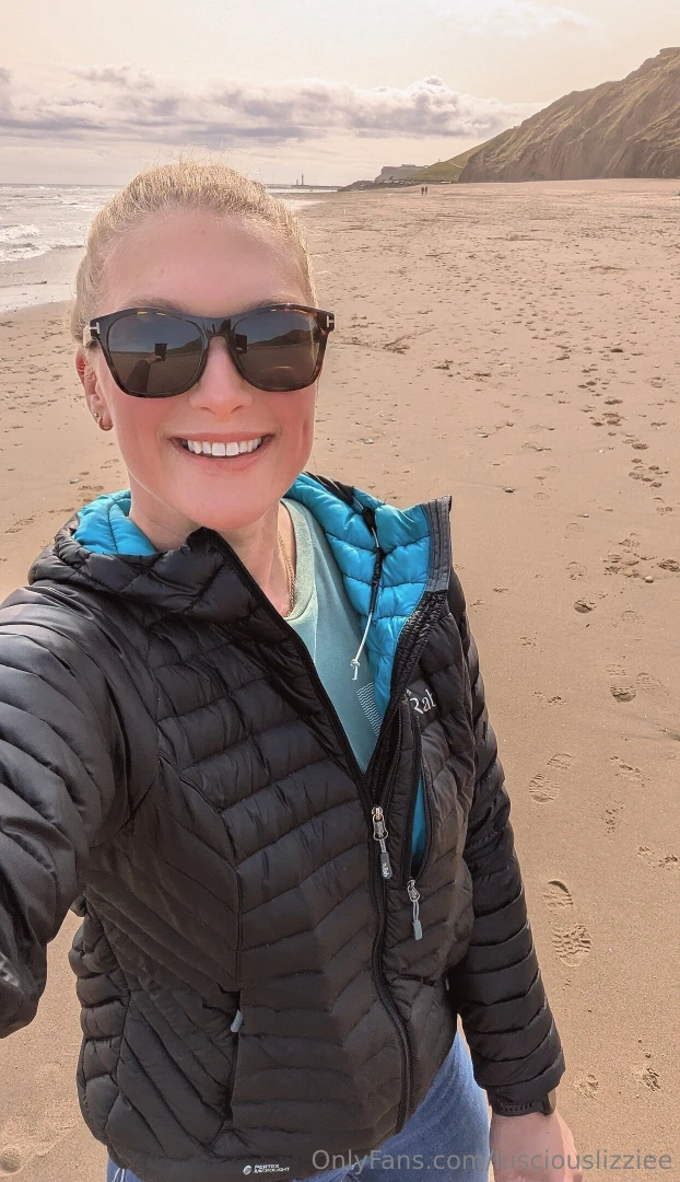 A few snaps from a day at the seaside 