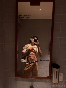 Selfie to remind you who you still want here don t blame yourself if