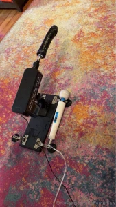 Back on my bullllshittt still the fattest pussy on of