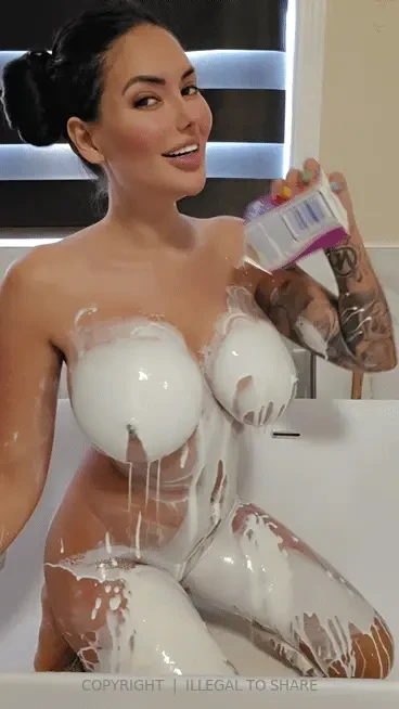 New pouring 35 cream on my tits pussy and ass twerk amp masturbating 