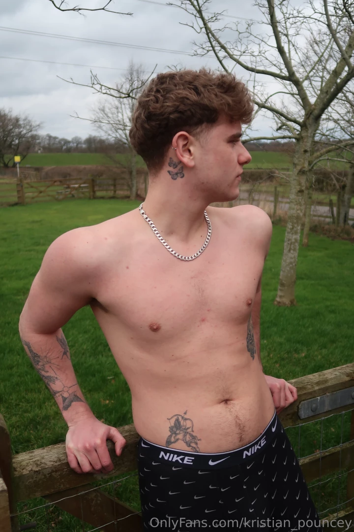 Enjoying the view or should i give you a closer look 