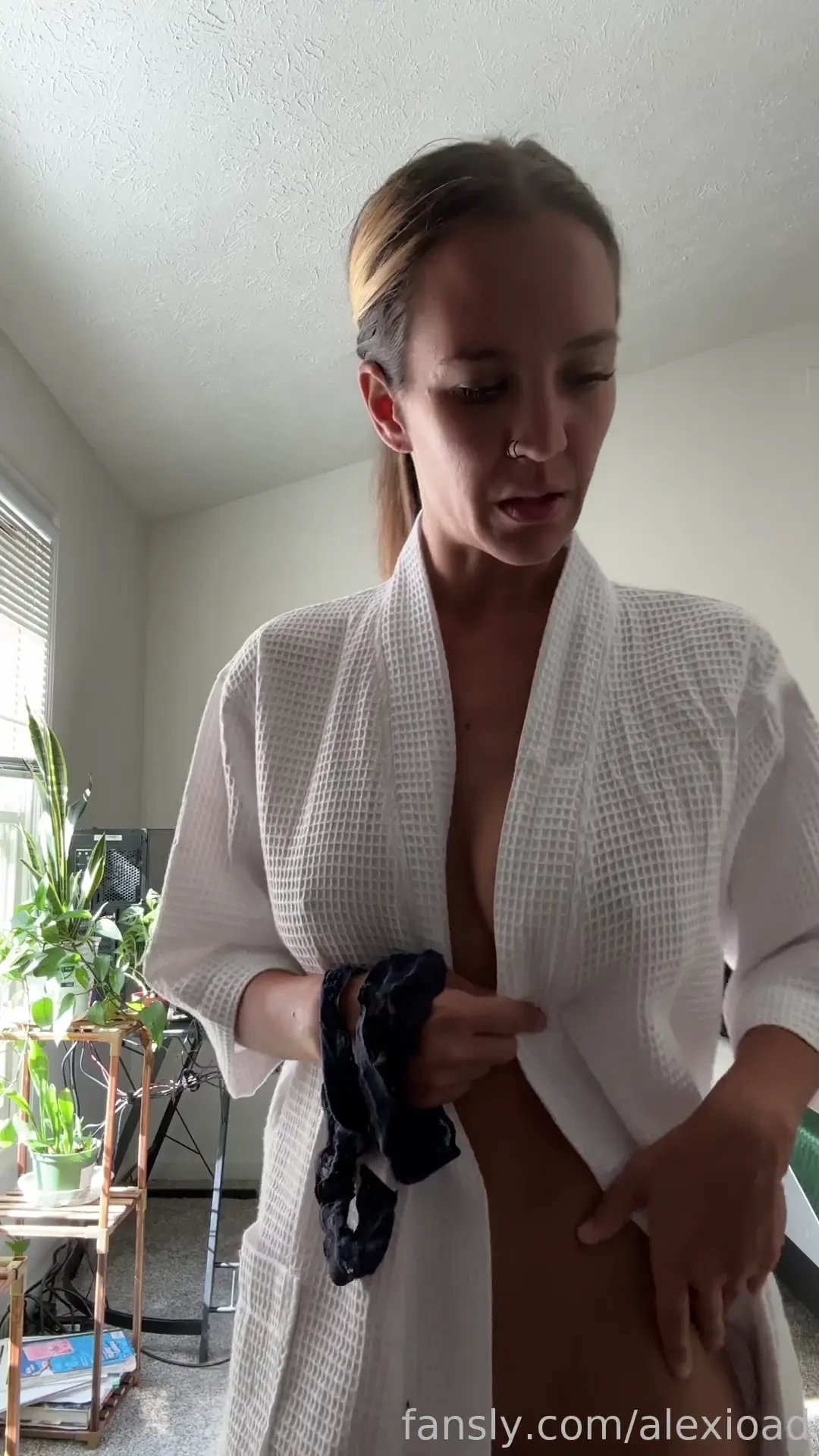 Oh how i wish i had a guy who knew how to do my oil changes for me 