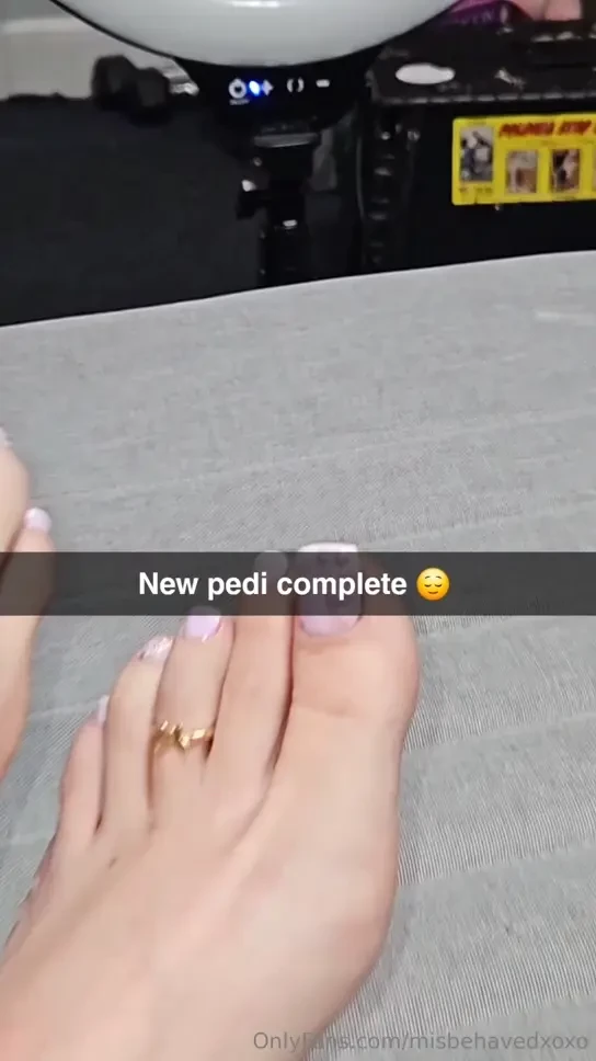 It s toesday and you know what that means open wide so mommy can shove 