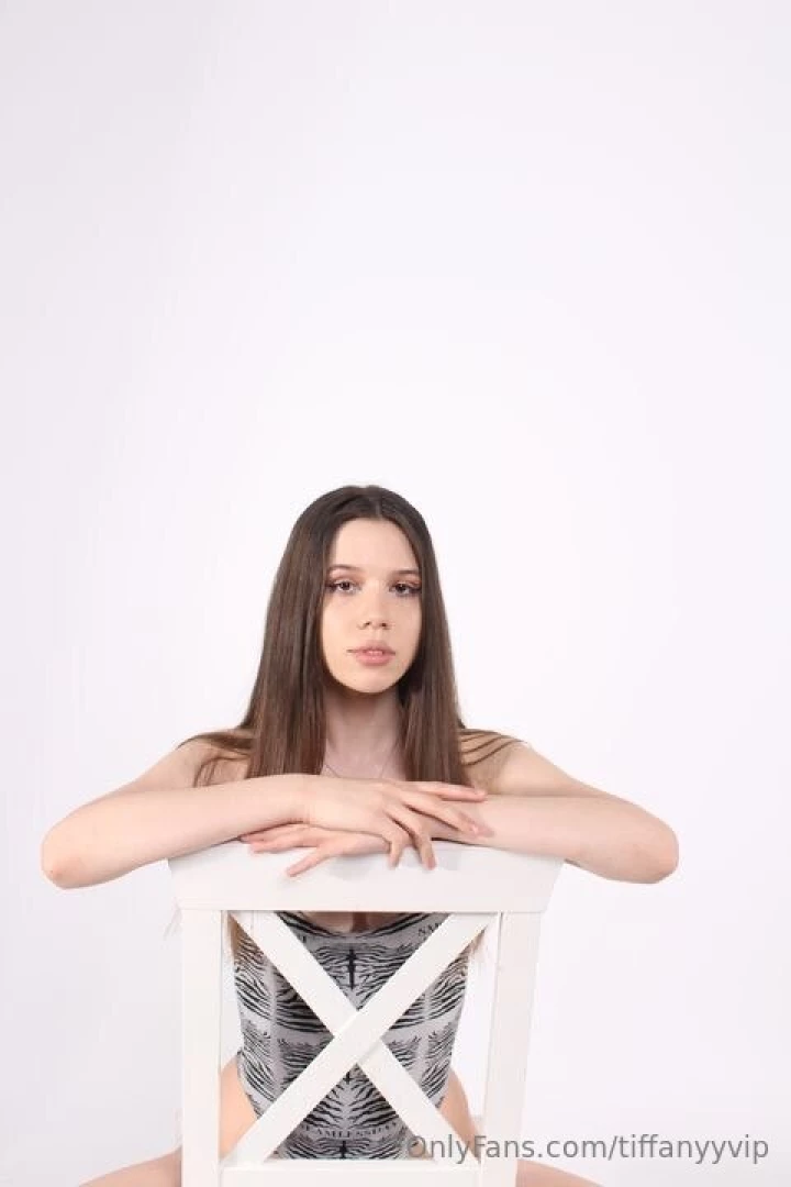 You may not believe this but yes i have non-nude photo shoots 