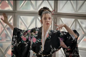 You like the idea of my photo shoot