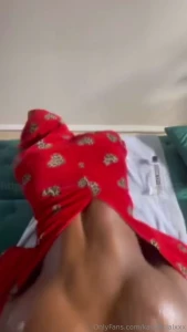 Whats the best way to get cozy during christmas my favorite way is to