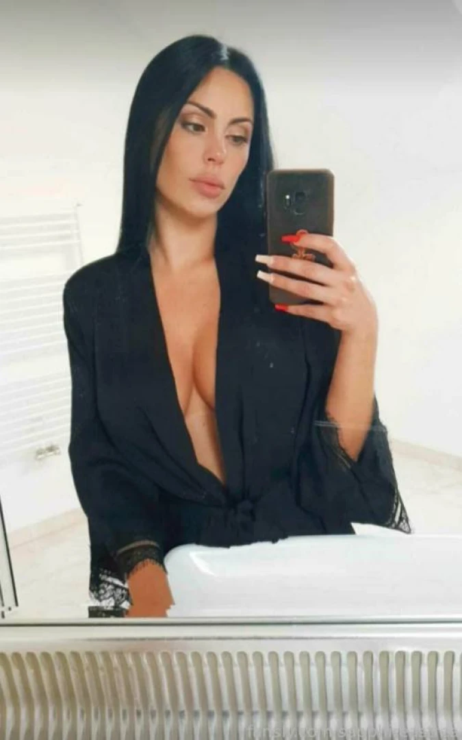 Custom greeting audio or video deal only here are you thinking what i 