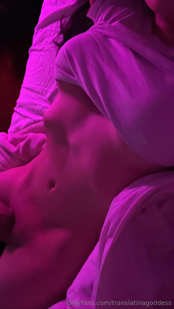 Trans bodies are beautiful amp we deserve to be worshipped 