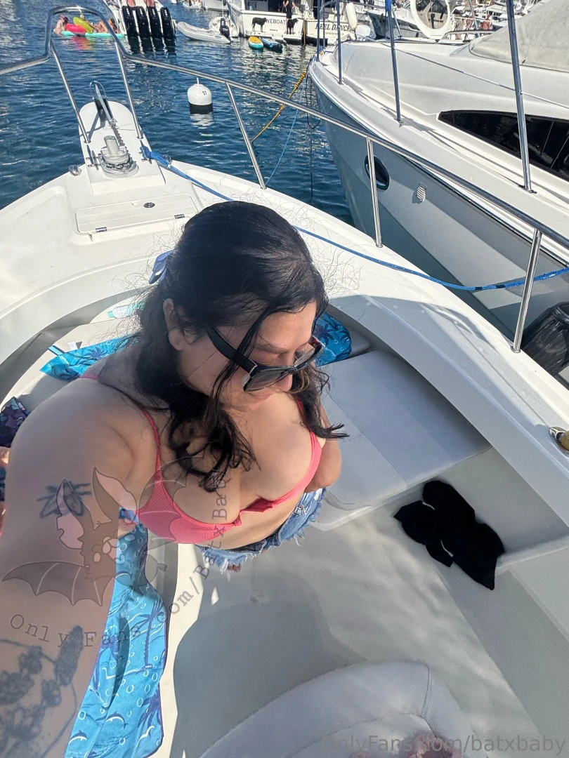 You re fave has been on vacation come join my vip batxbabyvip for no part 1 