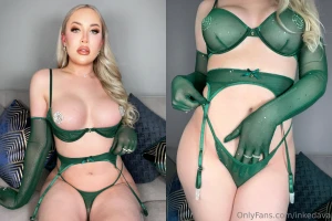 You re gasping already all i did was sit this perfect ass right in