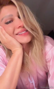 On babe i m so sleepy today will you come to bed with me vip -