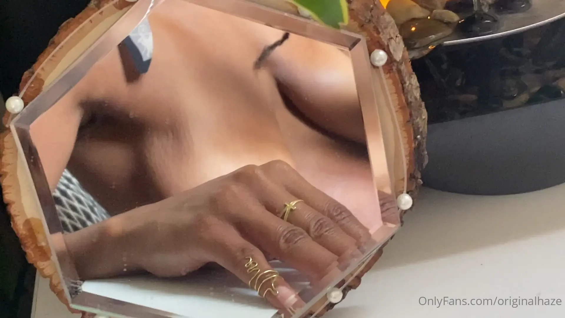 Been playing in the mirror and admiring gods greatest creation 