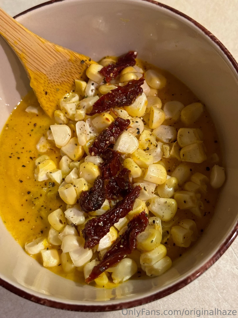 Guess who steamer finally came been cooking again 2 made soup and part 4 