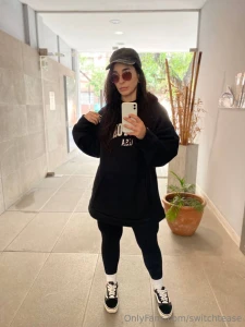 Let s see undress me if you can lol its freezing outside i want a man