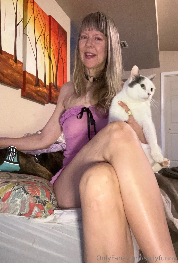 Making a video without these guys on my solofemale account 