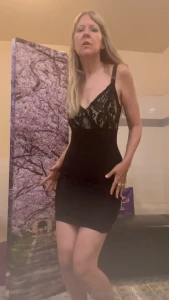 Epic hair flip
