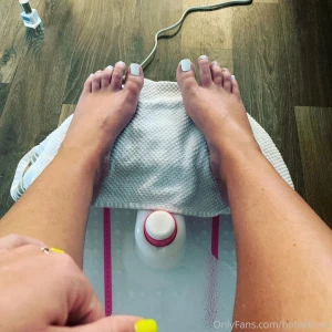 Sometimes the home pedis are the absolute best who likes my new feet part 1