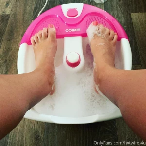 Sometimes the home pedis are the absolute best who likes my new feet part 2