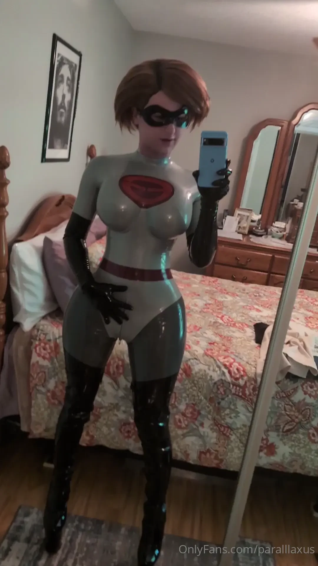 Really feeling myself in this suit 