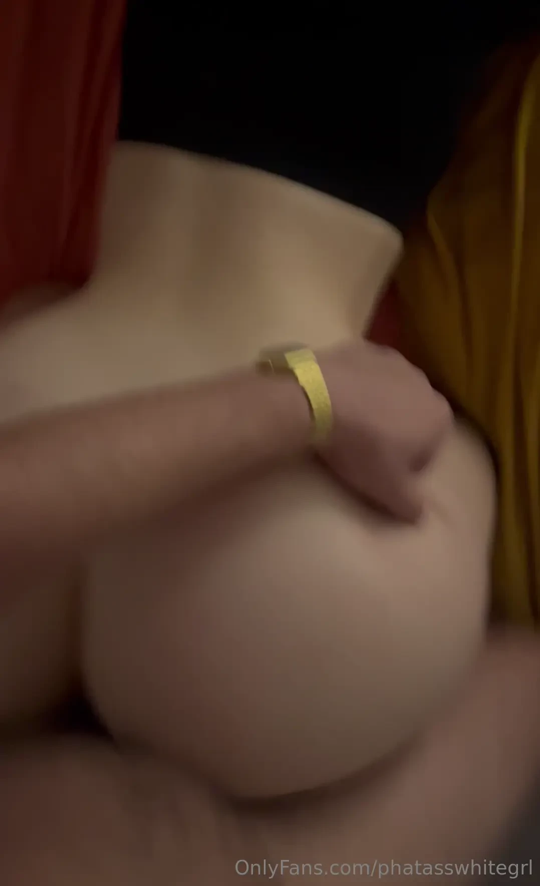 I let my roommate give me backshots and record longer version 