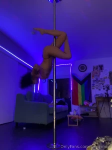 Everything just kept going out lol so you guys get to see it