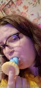 Sucking dildos