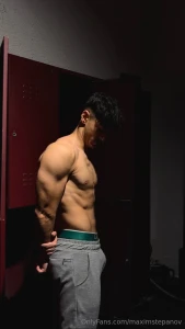 If you want to see more and make me undress message me baby