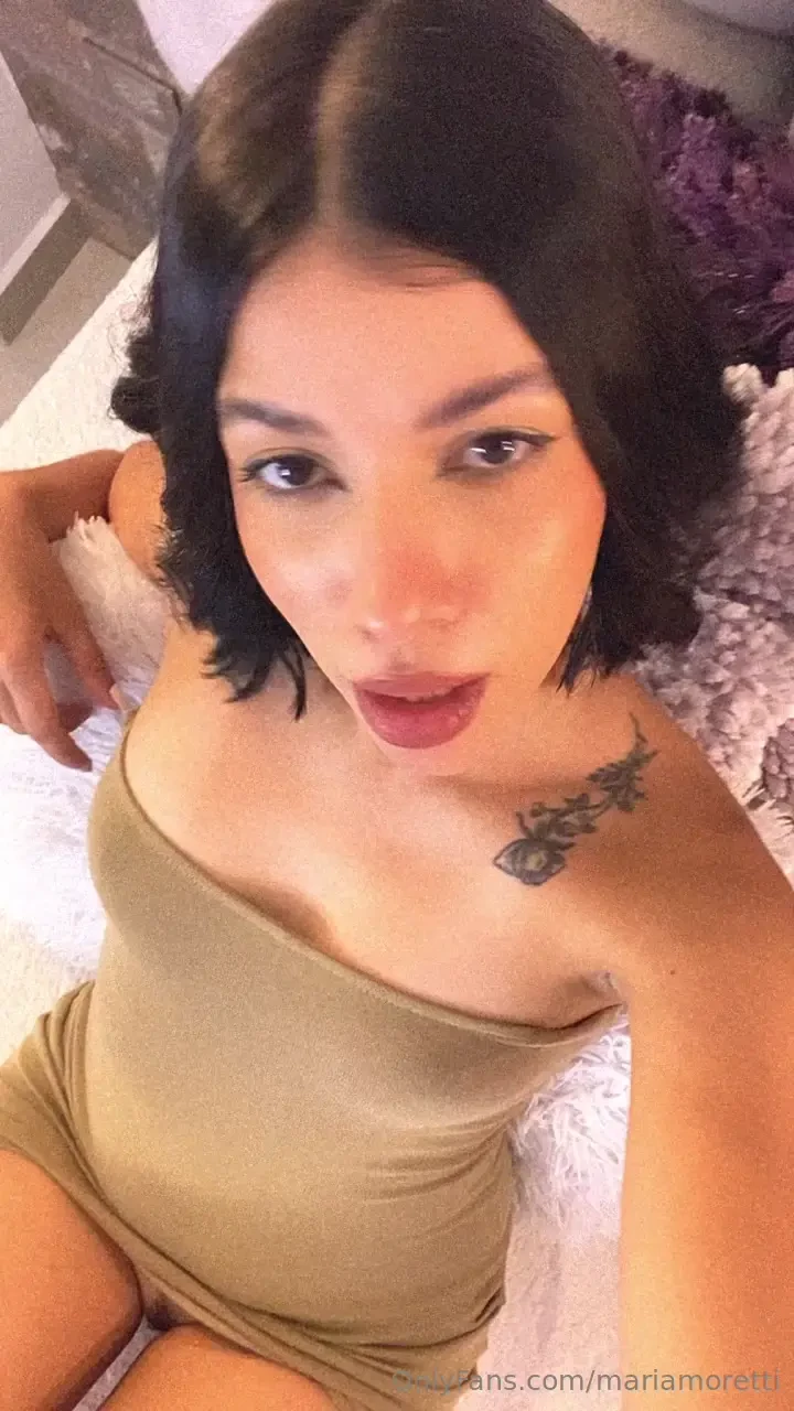 Make me inmortal with a kiss 