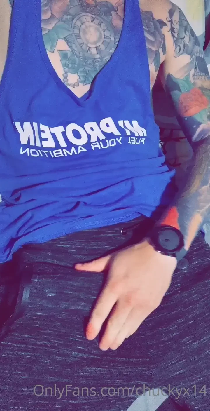 Fresh out the shower who wants to come get dirty with me 