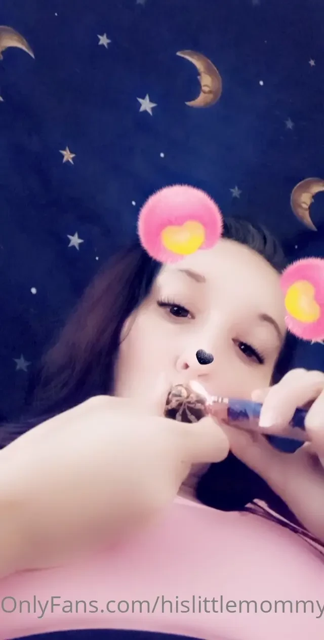 Come smoke one with me 420 babe 