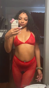 Who wants to buy me more outfits to try on