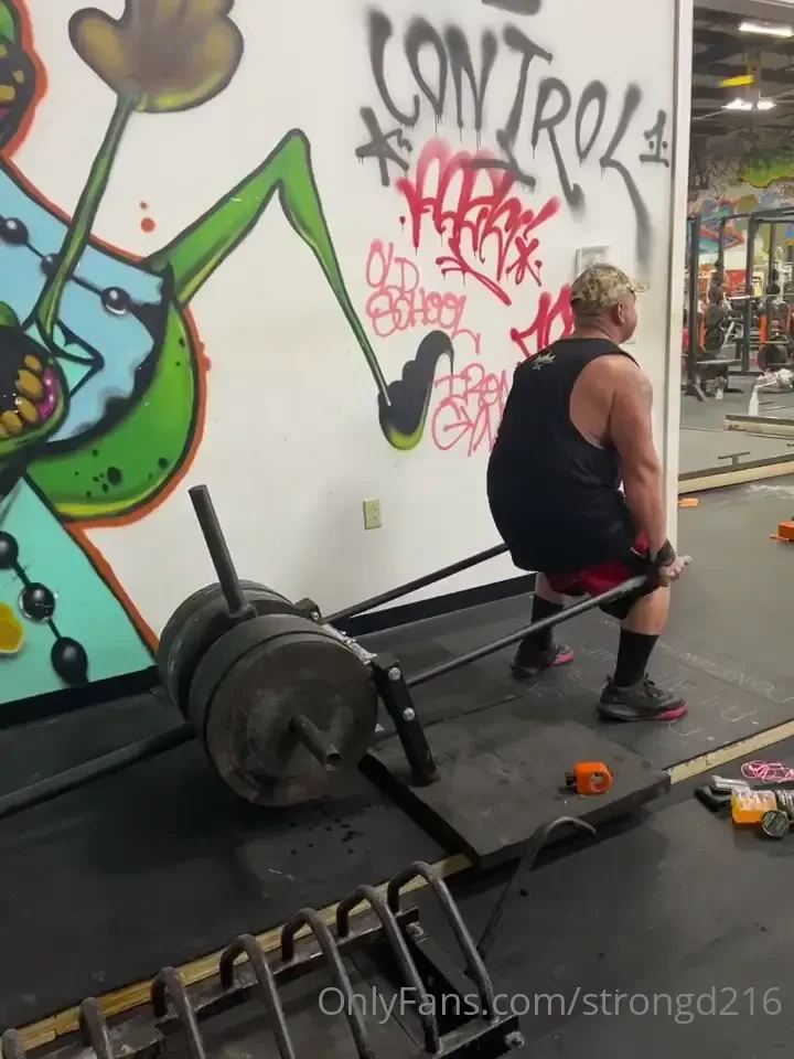 Stronger everyday lets go 