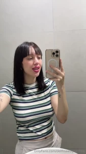 Un videito cantando para los pibes de onlyfans