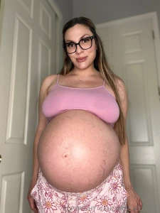 Can your pregnant step mommy make you cum join to get the vip